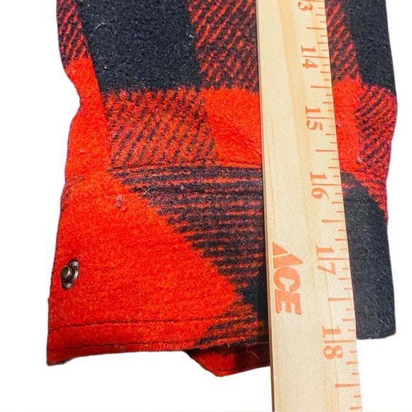 Urban Republic Rugged Lined Red/Black Buffalo Plaid Shacket Activewear Kids S8 - Picture 5 of 9